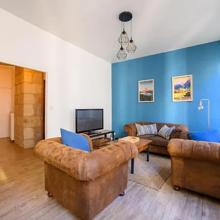 Votre Famille A Perigueux Charme & Confort Exterior photo