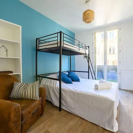Votre Famille A Perigueux Charme & Confort Exterior photo