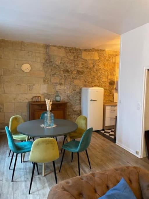 Votre Famille A Charme & Confort Apartment Perigueux