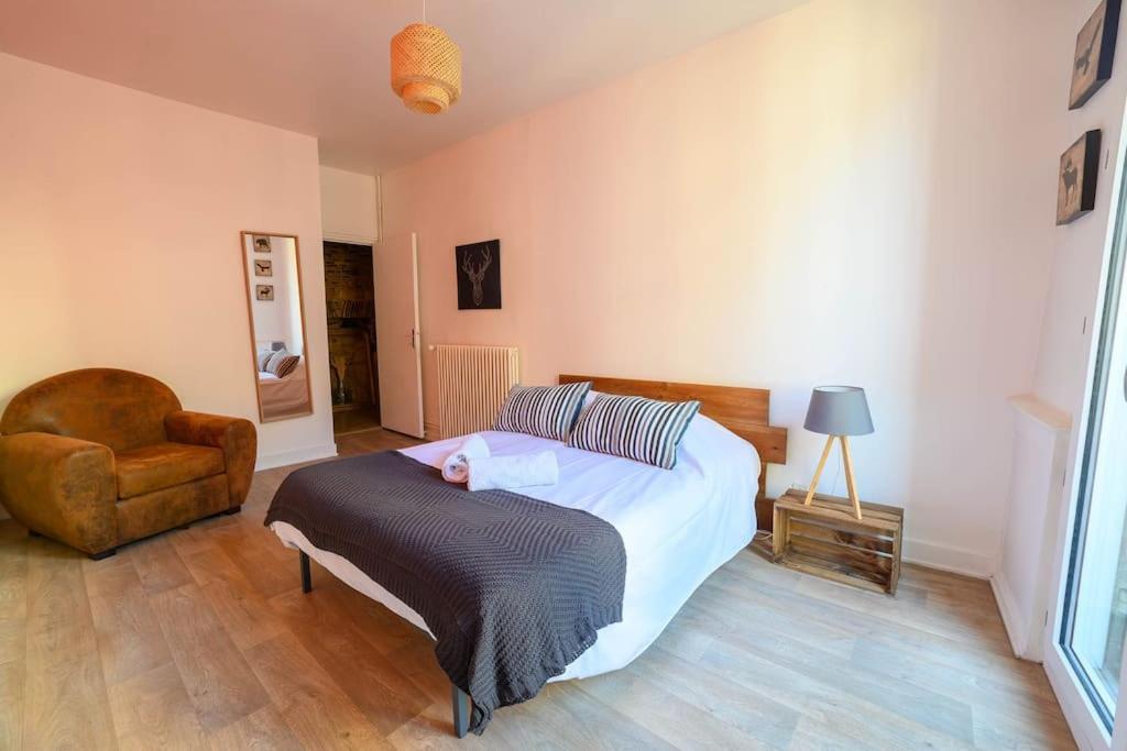 Votre Famille A Charme & Confort Apartment Perigueux